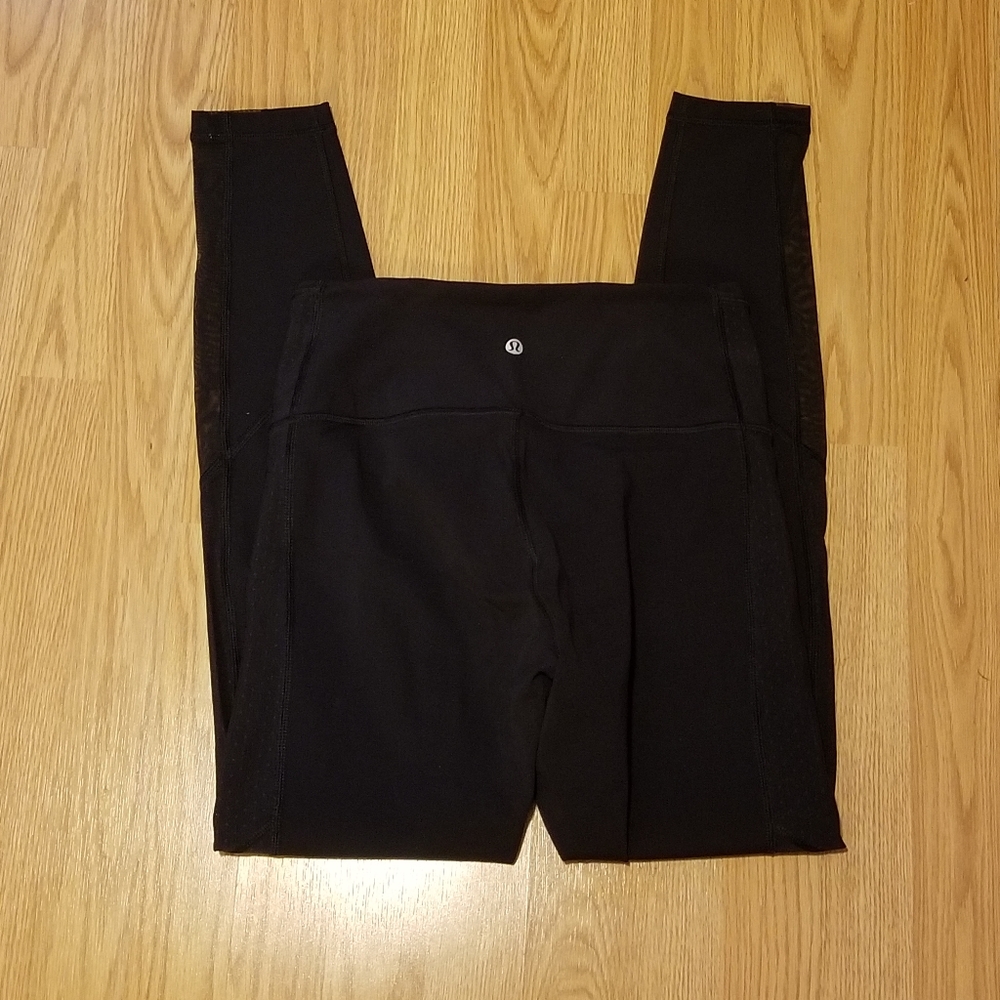 Lululemon High Rise Black Legging - Size 8
